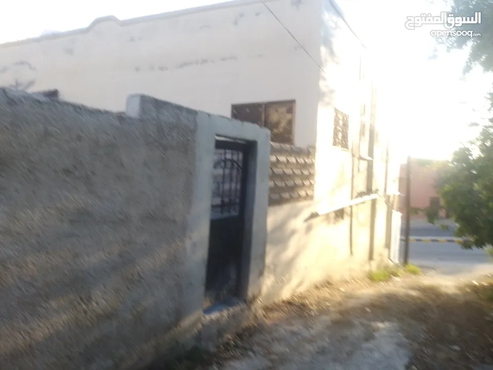 مخازن منزل للبيع