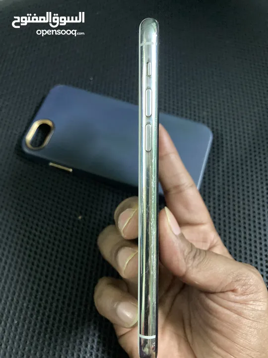 iPhone 11 or 11 pro 256 gb 128 gb