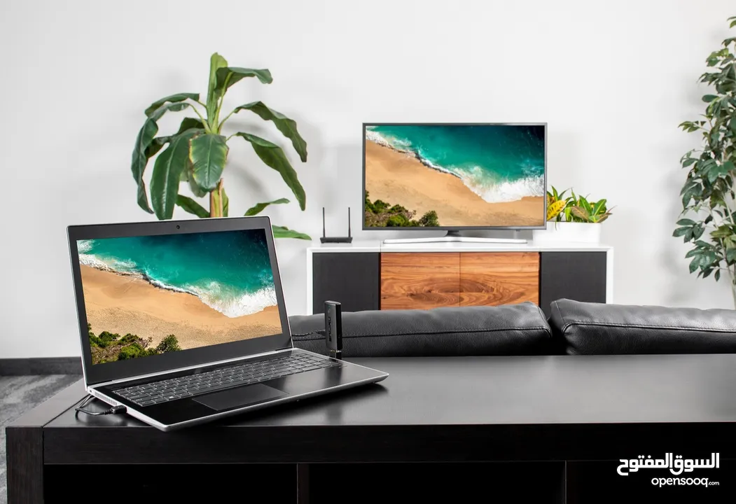 قطعة وايرلس لشبك اي لابتوب مع اي بروجكتر او  شاشة HDTV