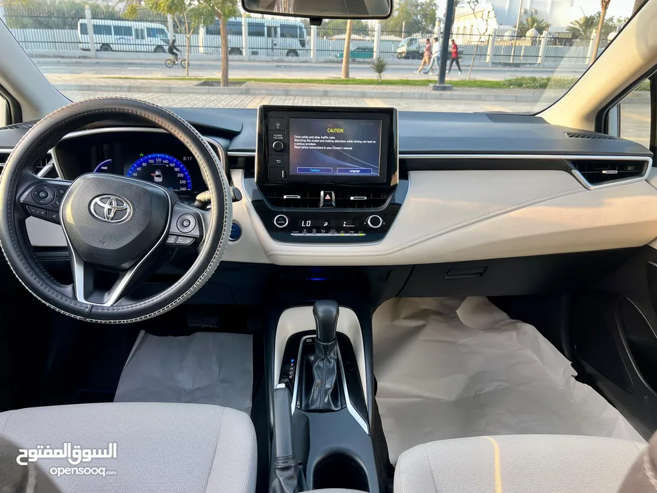 2022, TOYOTA COROLLA HYBRID 1.8L, ONLY 18K KM.