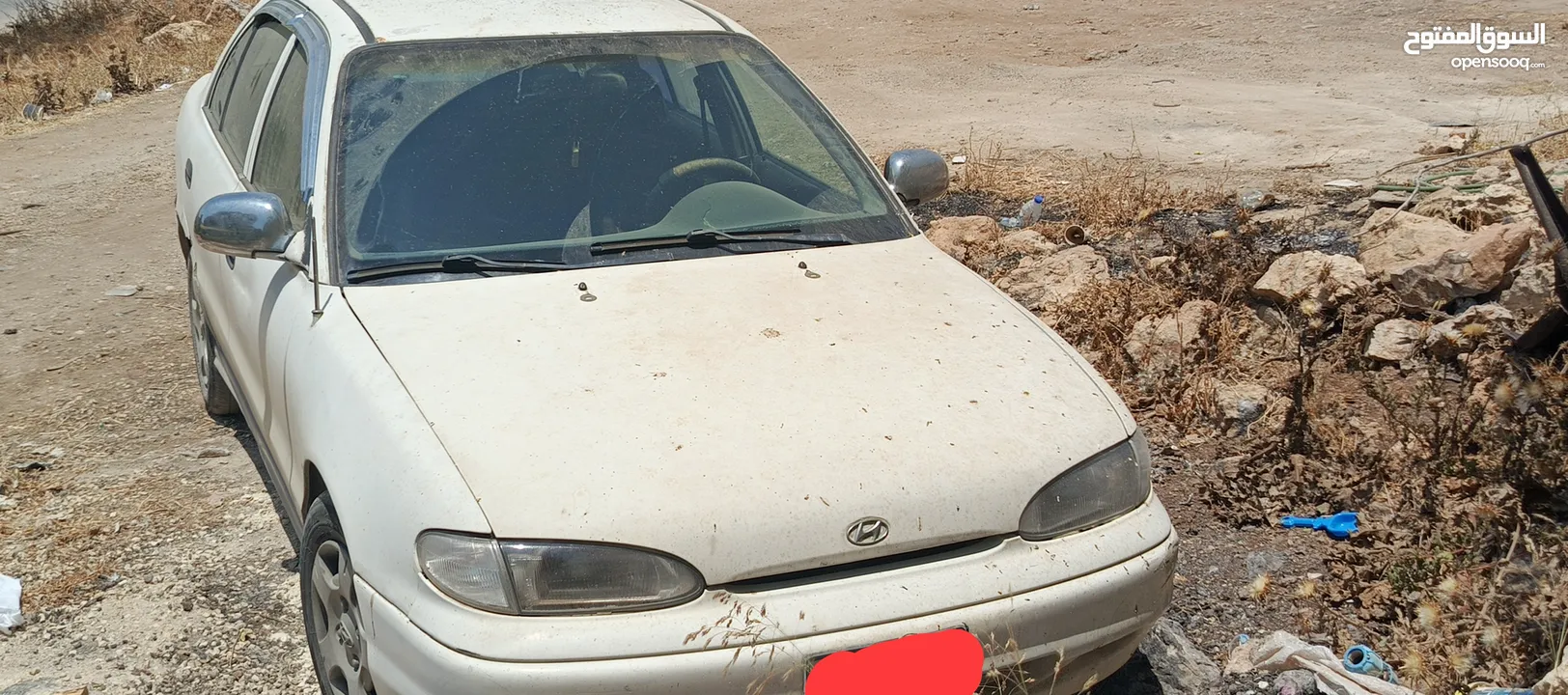 سيارة هونداي اكسنت للبيع ليس يوجد فتح تلقائي للابواب الشرا يبشر أن شاء الله