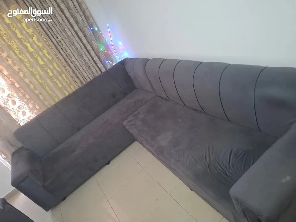 اثاث/ طقم كنب للبيع مستعمل