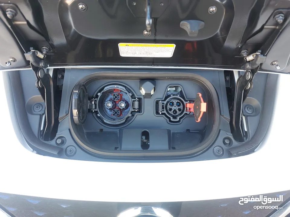نيسان ليف 2021 SL PLUS بطارية 62 KW اعلى صنف