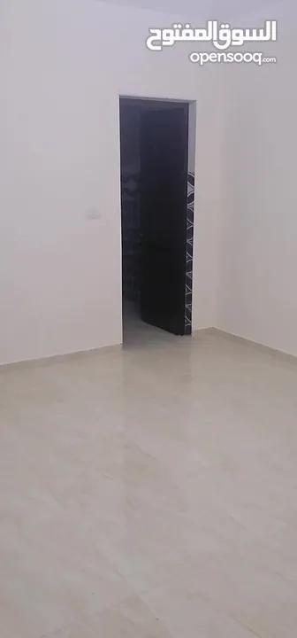 شقه للايجار دور اول ل عرسان