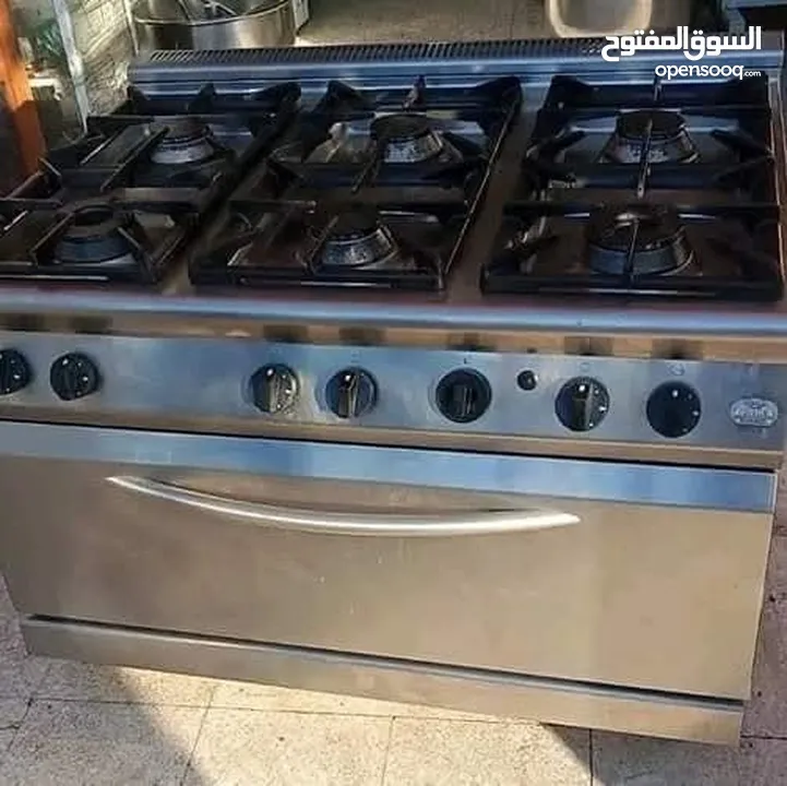 جديدنا تأجير و تجهيز و صيانة  عدد المطاعم و المحلات التجارية اقرأ الوصف للمزيد من المعلومات
