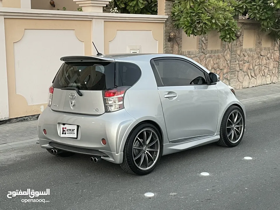 Toyot iQ 2012