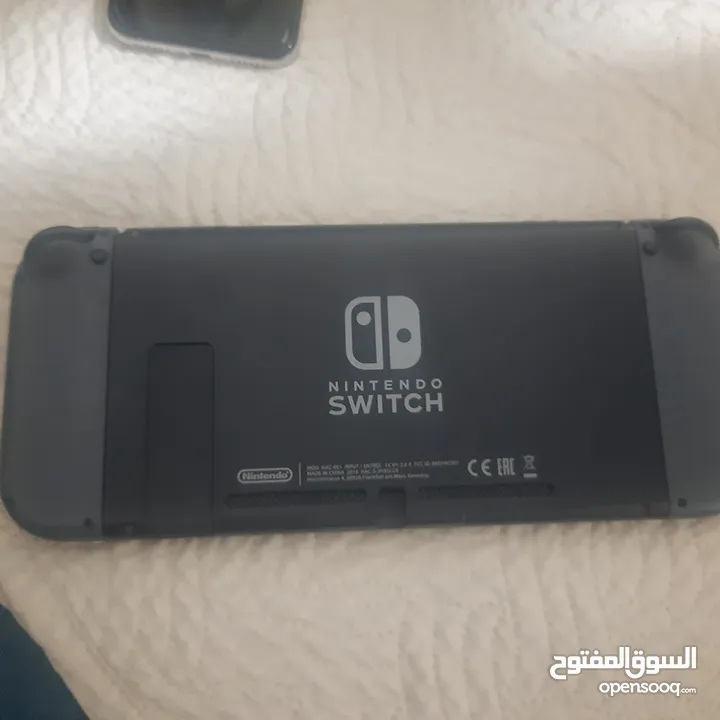 جهاز NINTENDO Switch البيع