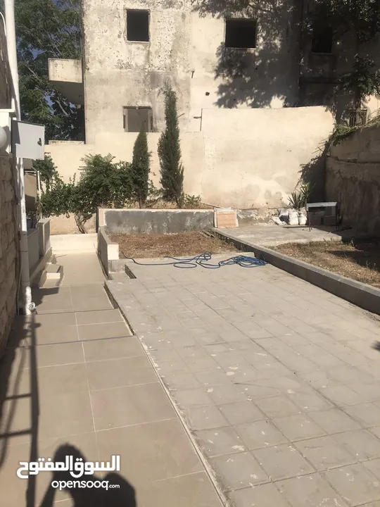 استوديو مفروش في جبل اللويبدة