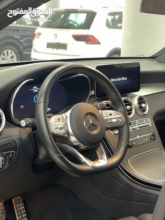 مرسيدس glc300e //AMG فل اضافات وارد الماني فحص نخب سعر مميز