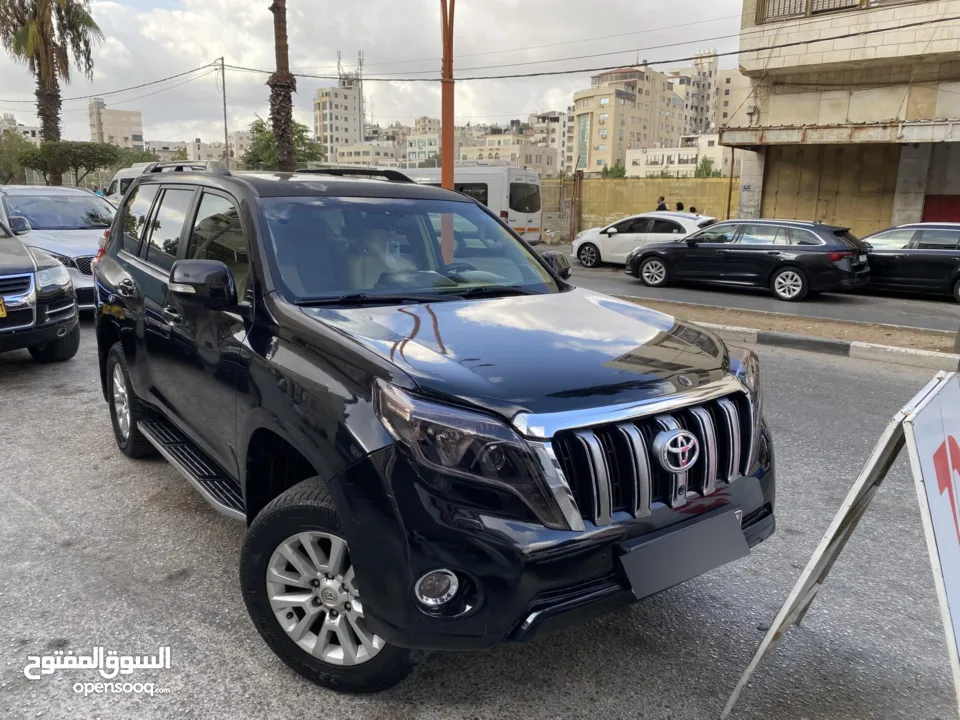 تويوتا لاند كروزر 2013