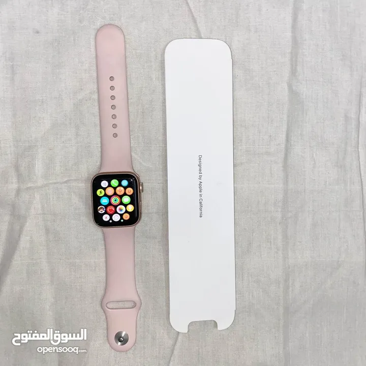 Apple Watch with Box Accessories (Pre-loved)