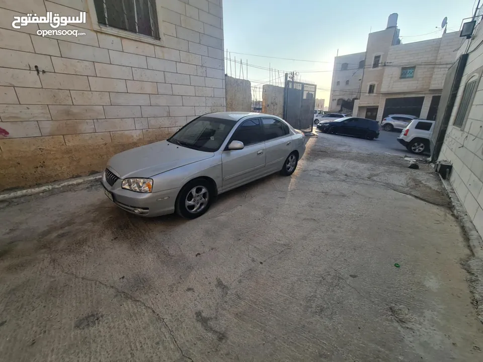 سياره للبيع