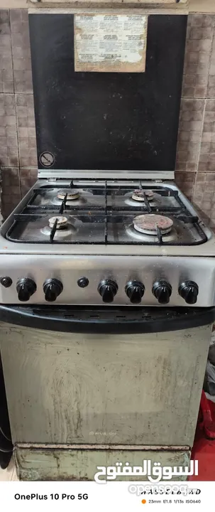 Ariston cooker 4 burner