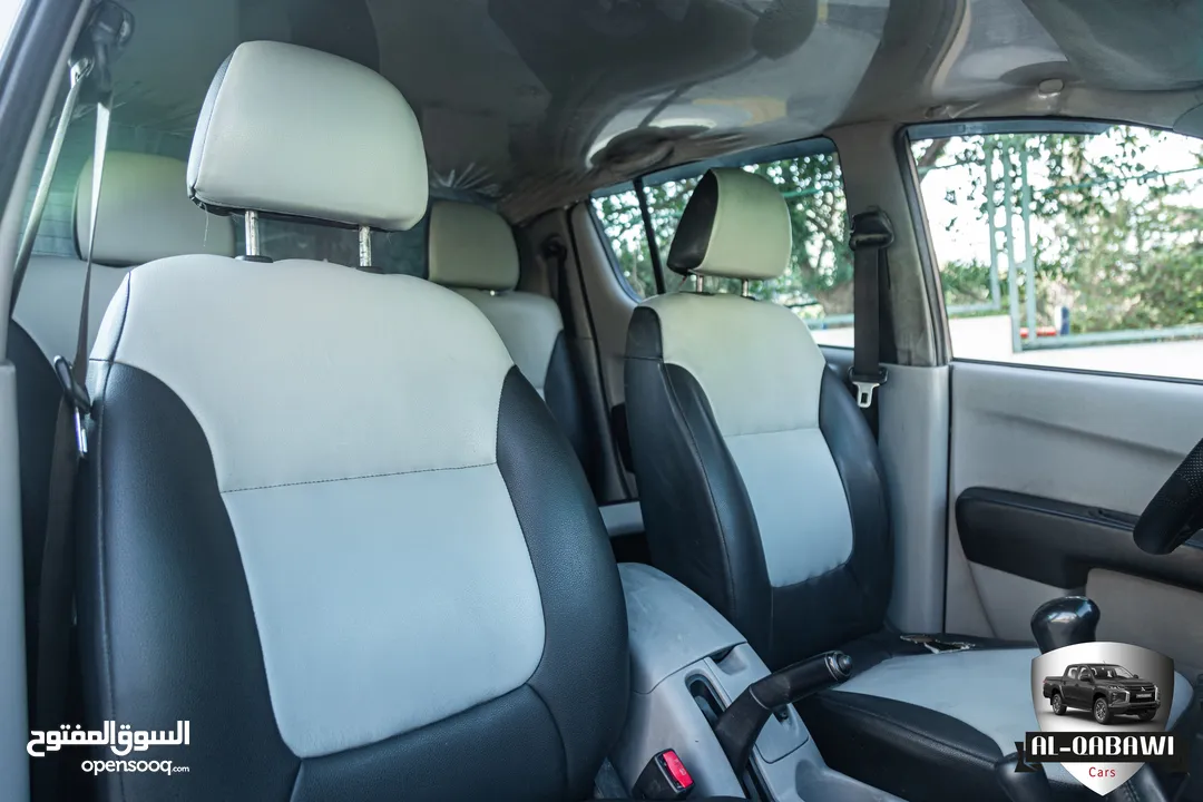 Mitsubishi L200 2013   البكب بحالة ممتازة