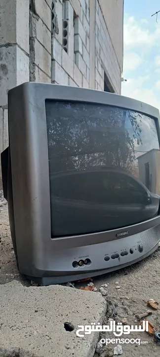 تلفزيون سامسونج 1998 بحالة ممتازة