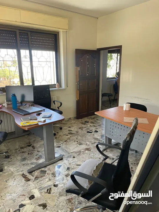 للايجار طابق كامل من المالك مباشره في عمارة خاصة