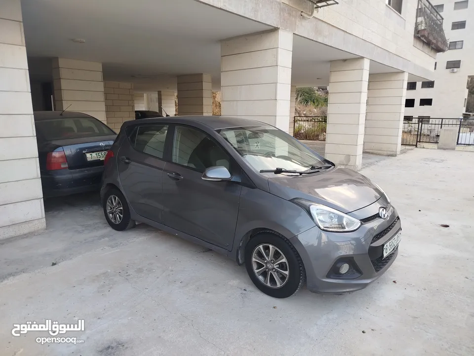 هيونداي i10