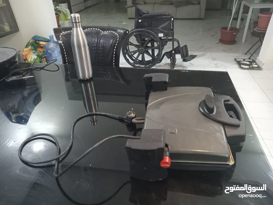 URGENT SALE CLEARANCE TOASTER