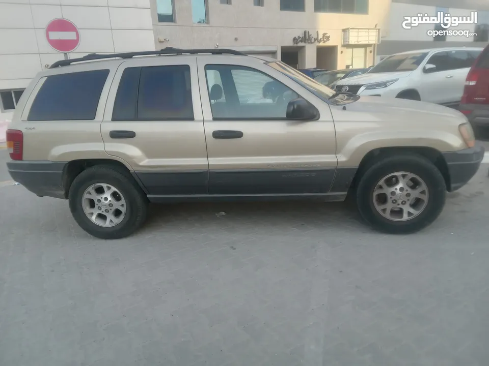 For sale Jeep Grand Cherokee 2002, one year  warranty    سياره جيب جراند شيروكي للبيع