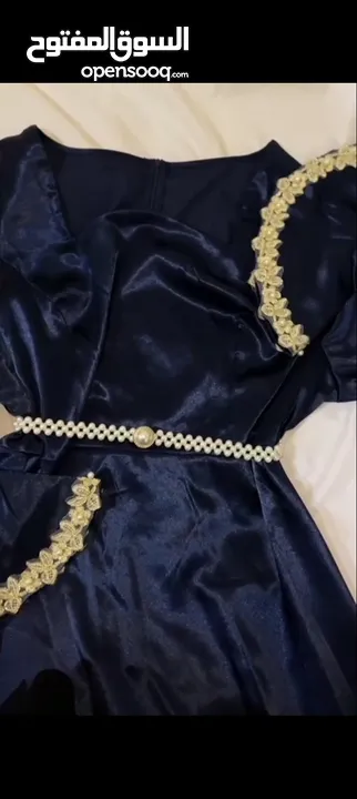 فستان كحلي لولو