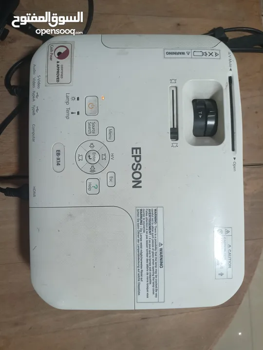 Projector Epson EB-X14 + Remote + Bag