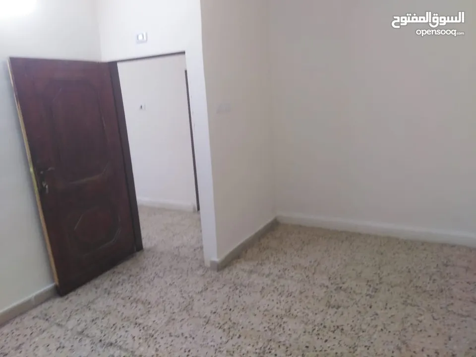 بيت مستقل للبيع