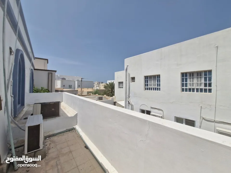 3 + 1 BR Beautiful Villa for Rent – Al Hail