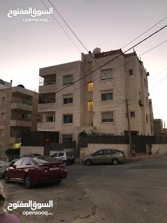 شقة طابق ثالث للبيع في مرج الحمام 138متر مربع