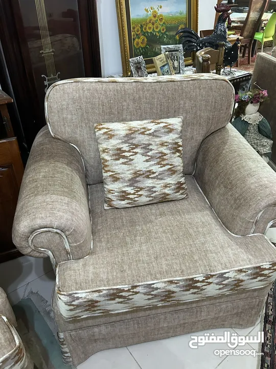 طقم كنب سبع مقاعد