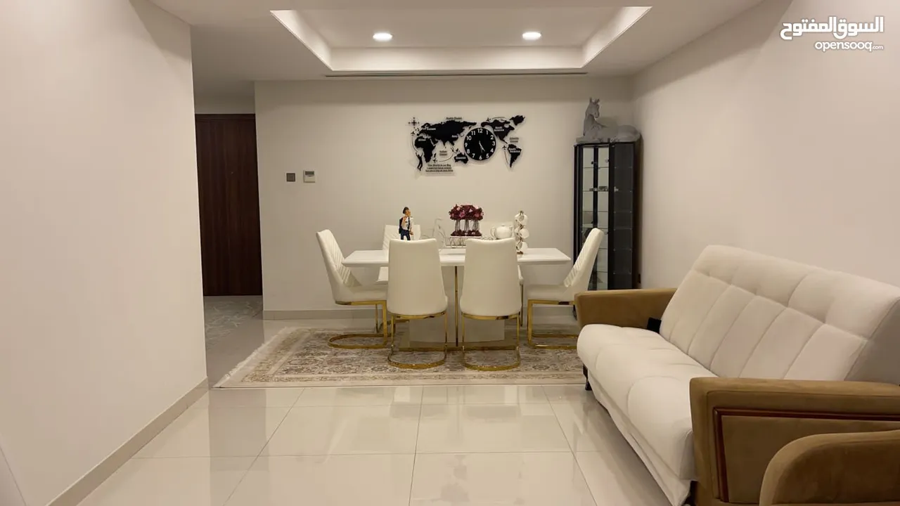 1 Bedrooms Apartment for Sale in Madinat Sultan Qaboos REF:974R