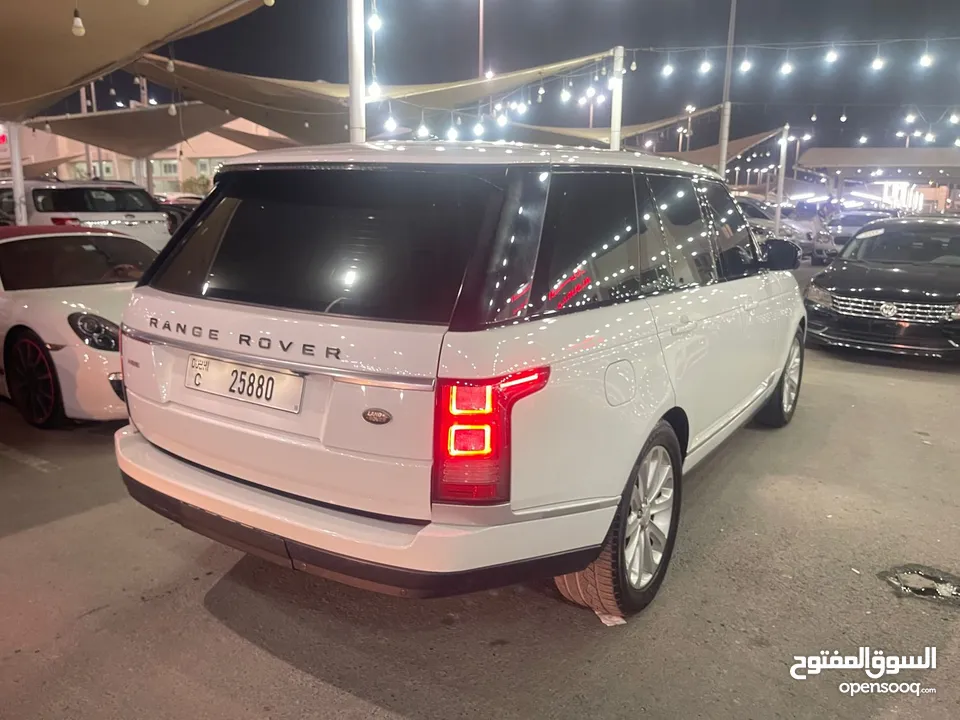 Land Rover Range Rover Vogue 8V gcc 2016