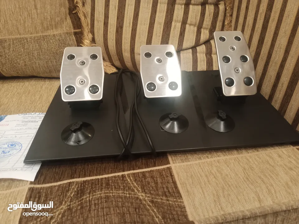 ستيرنج  pxn v9 يشبك علىPS3 و PS4 Ps5 x one X seriies XIS X مستعمل استعمال بسيط جدا