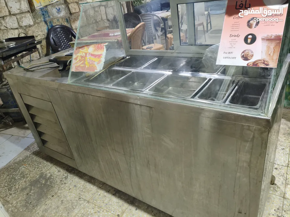 ثلاجة عرض سلطات للمطاعم شغالة مية بالمية