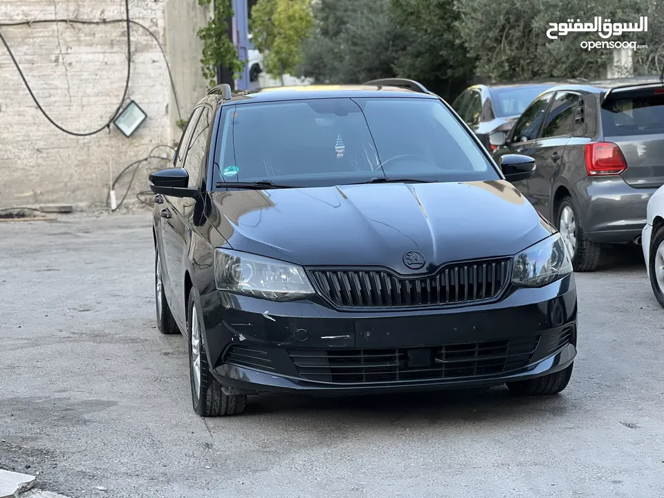 سكودا فابيا للبيع او البدل