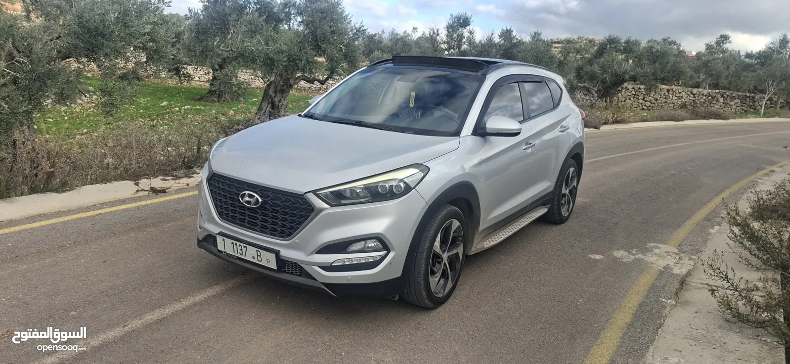 جيب هواندي توسان موديل 2016-ماتور 2000ديزل فل فل اضافات مع فتحة سقف بنوراما الجيب فحص شركة ونخب