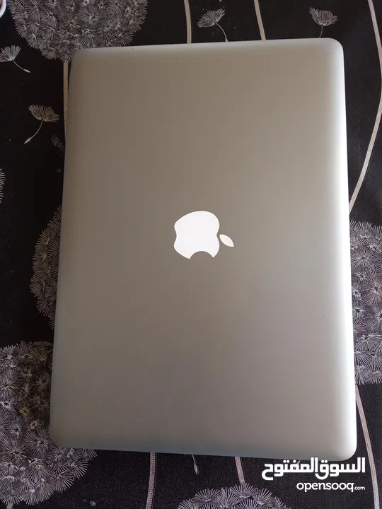 ماك بوك برو ابل 2011  MacBook Pro 2011