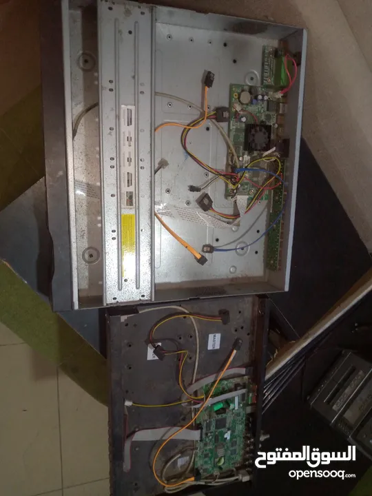 اجهزة DVR عدد 2 للاستفاده منهم قطع الكل  5 دنانير