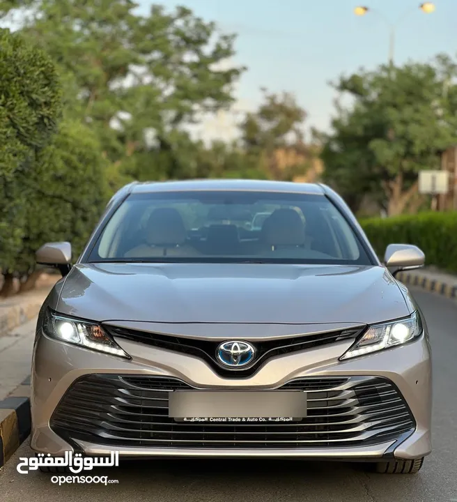 تويوتا كامري 2019 فحص كامل بحالة الوكالة للبيع كاش او اقساط دفعة اولى 10 الاف من المالك مباشرة