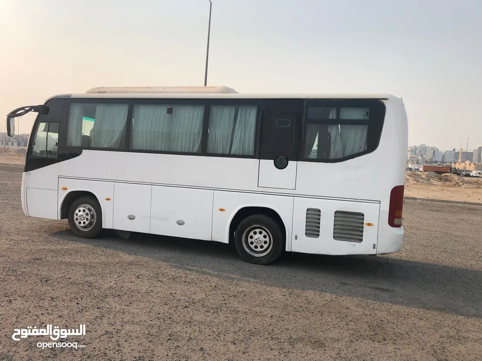 باص 34 bus for   موديلات 2016 نظيفة