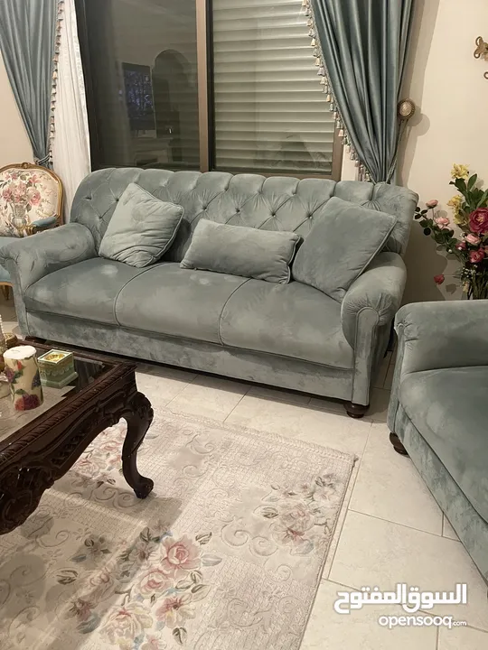 طقم غرفة جلوس خمس مقاعد