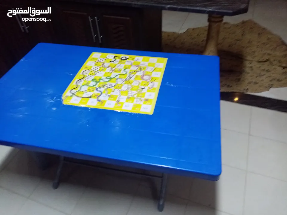 طقم كنب كورنر + طاولة سامبا + عرباية أطفال + بيرو تواليت
