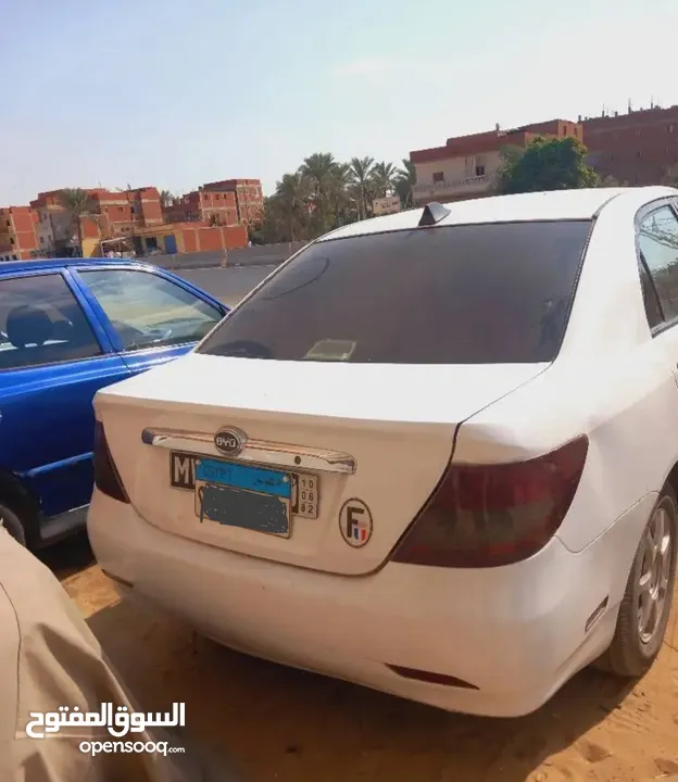 Byd f3 سياره