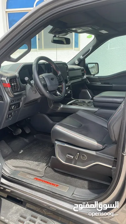 Ford f150 raptor 37 2024