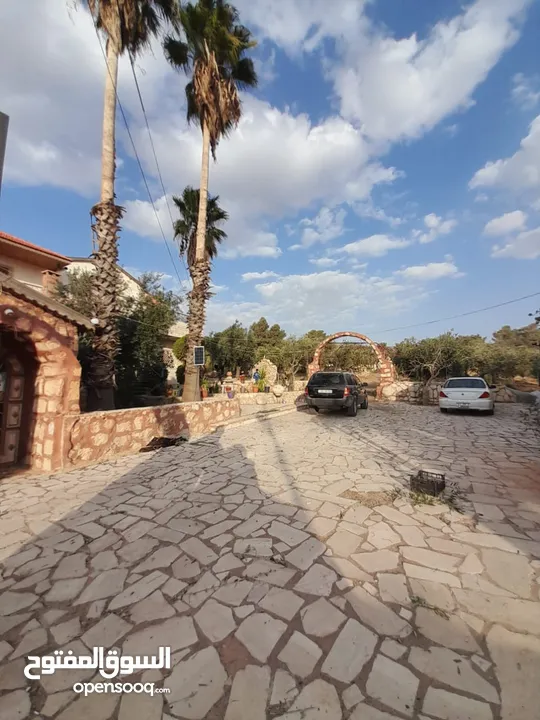 مزرعة للبيع