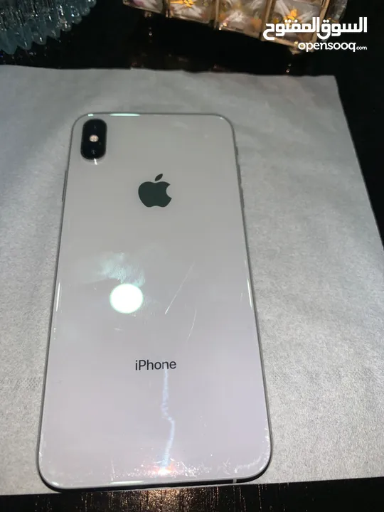ايفون xsmax للبيع في حاله ممتازه