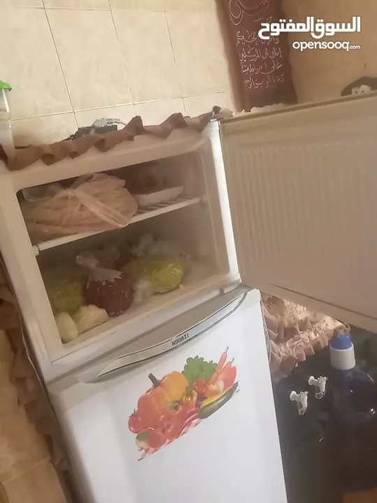 ثلاجه بحاله ممتازة