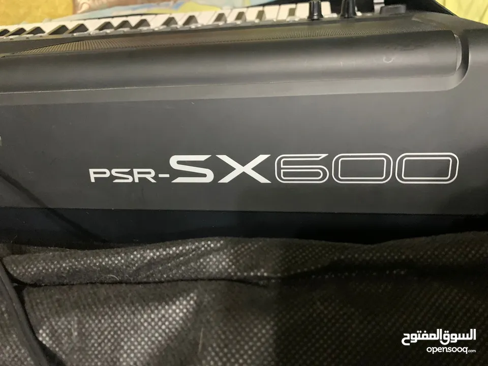 أورج YAMAHA psr sx600 مستعمل استعمال خفيف