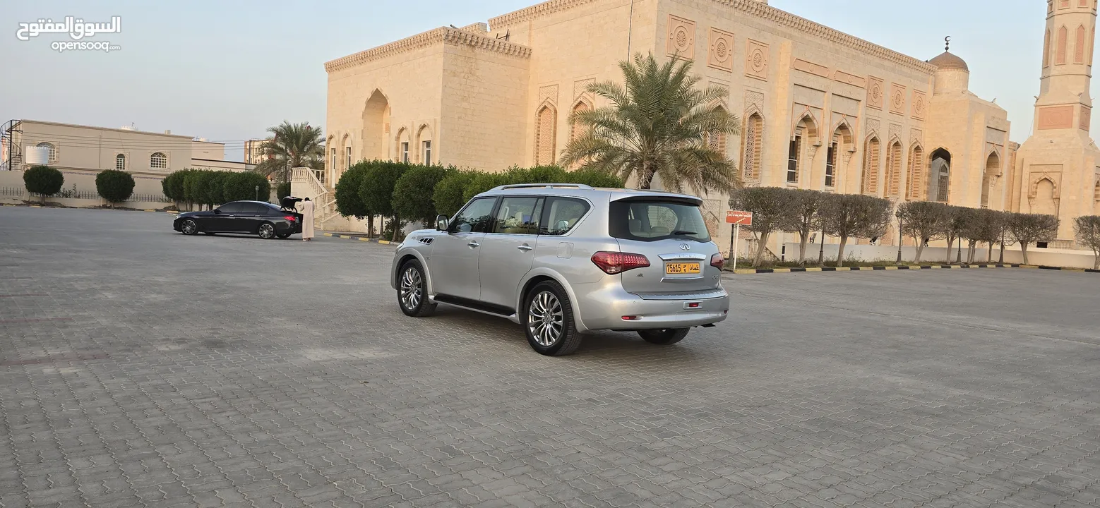 إنفينيتي QX80 خليجي بدون حوادث ولاصبغ سيرفس وكاله المالك الاول جديدة