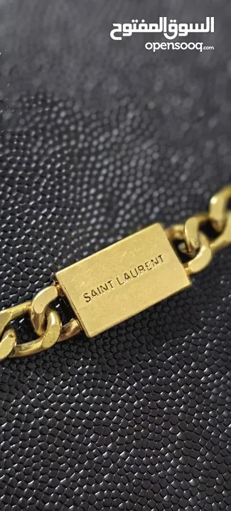 SAINT LAURENT