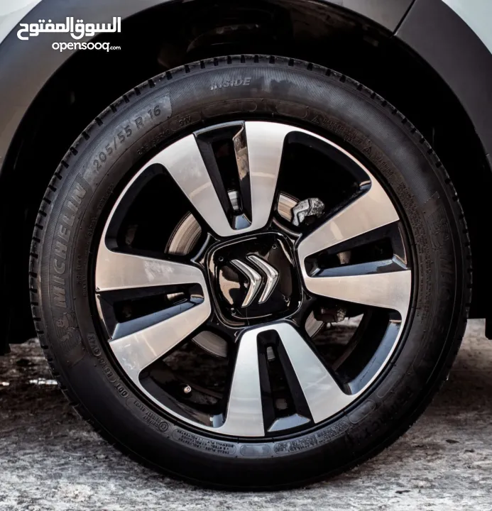 ستروين c3 ترخيص 2018 ماطور 1200 تيربو موفرة بالبنزين واقتصادية